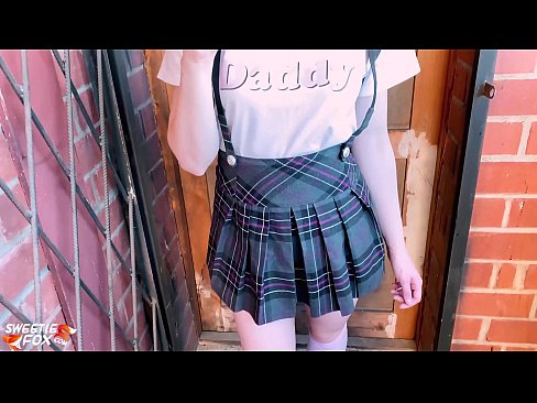 ❤️ Pelajar sekolah Menghisap batangnya dalam-dalam dan meniduri bukannya kelas. Video dubur pada ms.pornjimbo.ru