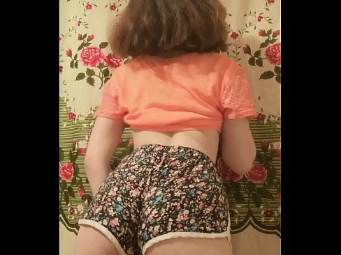 ❤️ Babe muda seksi menanggalkan seluar pendeknya pada kamera Video dubur pada ms.pornjimbo.ru