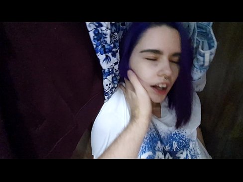 ❤️ Terjumpa adik saya di dalam almari dan membantunya merangkap Video dubur pada ms.pornjimbo.ru